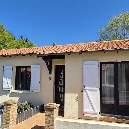 Maison Le Baron 13pers Proche Puy Du Fou Gasthuis Tiffauges