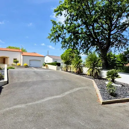 Maison Le Baron 13pers Proche Puy Du Fou