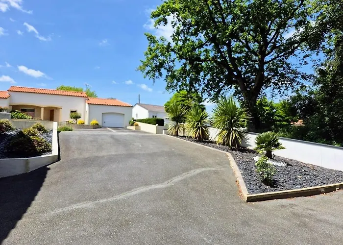 Maison Le Baron 13pers Proche Puy Du Fou